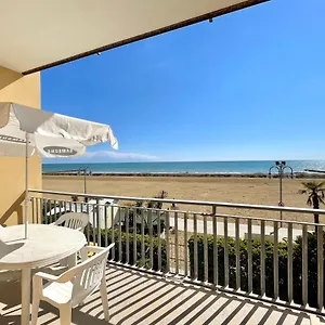 Appartamento Fronte Mare-carraro Immobiliare, Lido di Jesolo