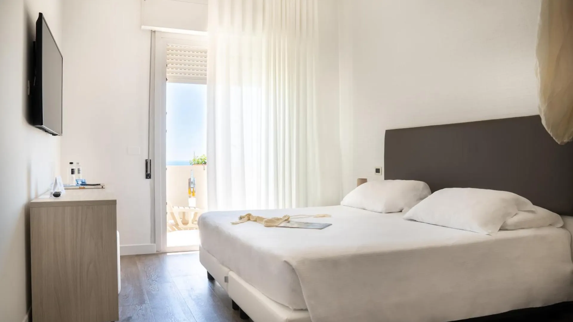 Hotel Villa Sorriso Лидо-ди-Езоло